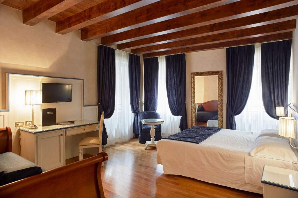 Hotel Mazzanti 3*