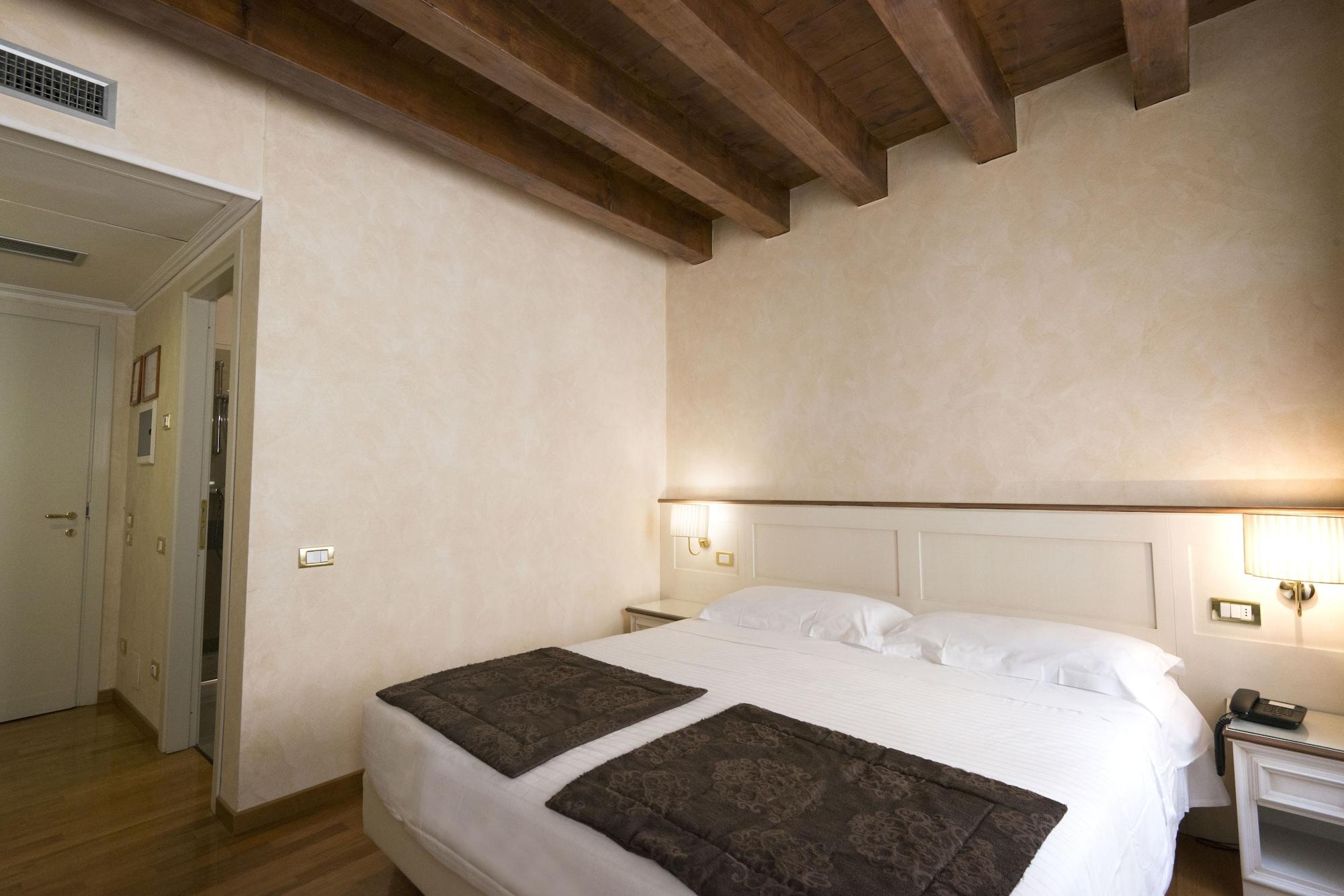 Hotel Mazzanti 3*