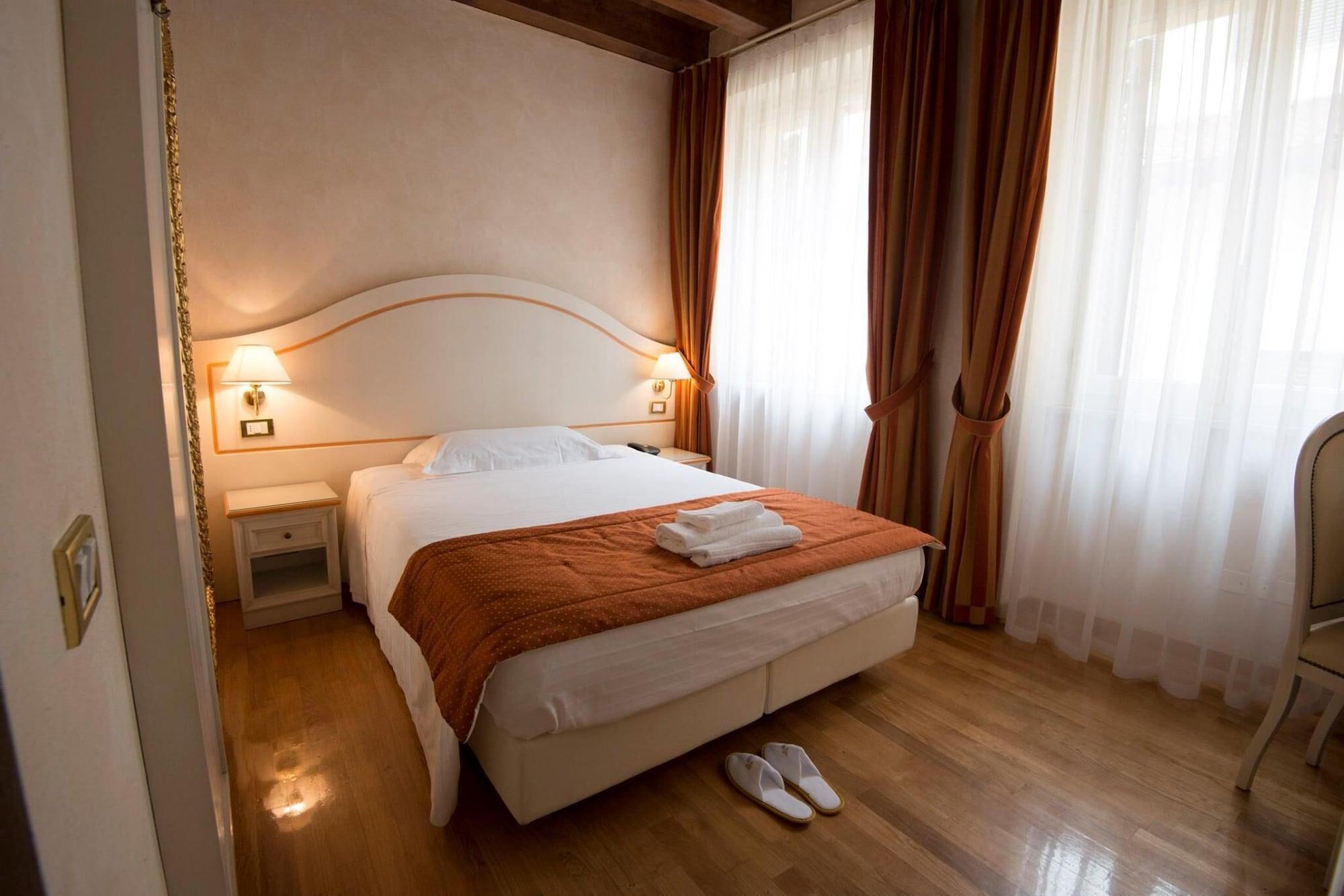 Mazzanti Hotel 3*